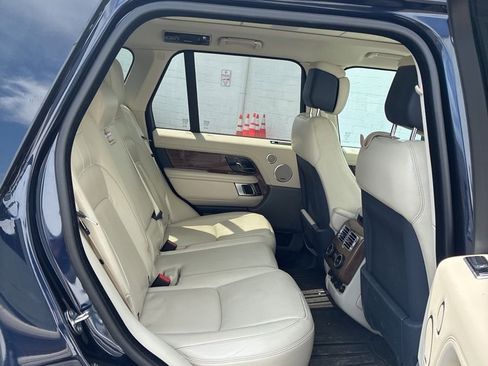 Used 2019 Land Rover Range Rover Supercharged image 14