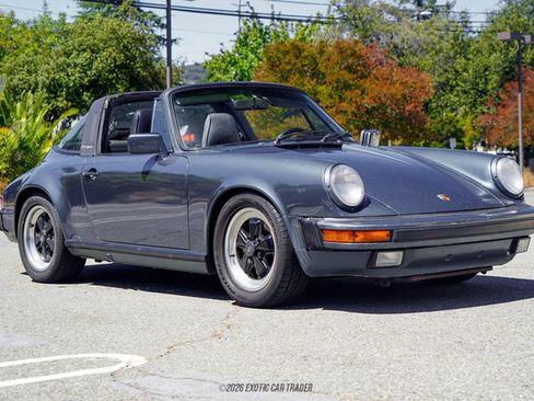 Used 1987 Porsche 911 Carrera RWD image 12