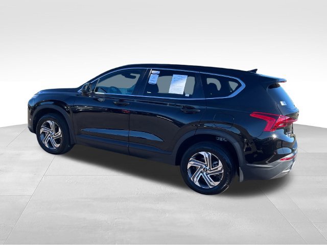 Used 2023 Hyundai Santa Fe SE AWD/4WD image 3