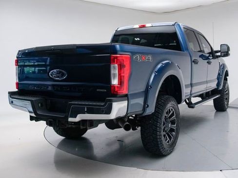 Used 2017 Ford F250 XLT w/ XLT Value Package AWD/4WD image 5