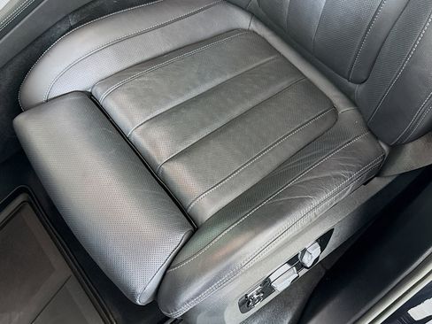 Used 2022 BMW X5 xDrive40i w/ M Sport Package image 21