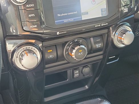 Used 2019 Toyota 4Runner TRD Off-Road Premium image 25