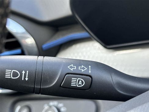 Used 2024 Chevrolet Trax LT w/ Driver Confidence Package image 27