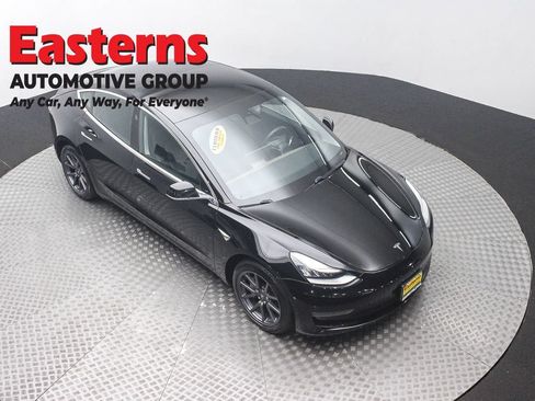 Used 2019 Tesla Model 3 Long Range AWD/4WD image 3