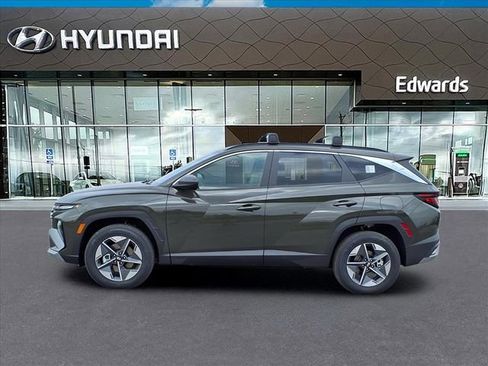 New 2026 Hyundai Tucson SEL image 3
