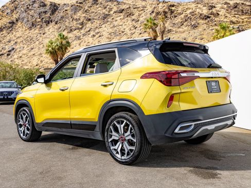 Used 2023 Kia Seltos SX AWD/4WD image 7