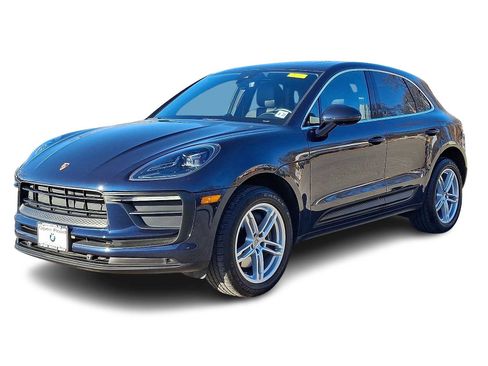 Used 2022 Porsche Macan image 3