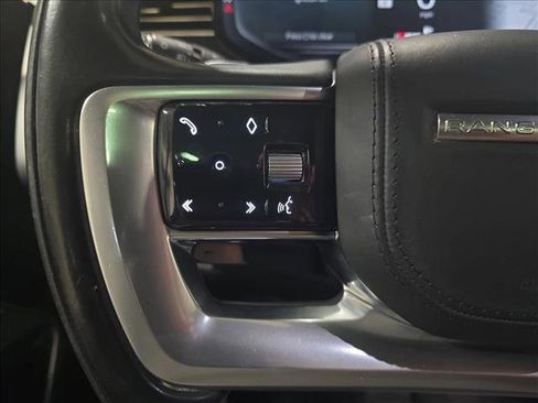 Used 2023 Land Rover Range Rover SE image 19