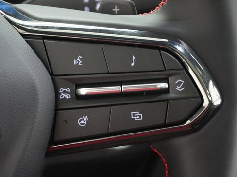 New 2026 Chevrolet Traverse RS w/ LPO, Floor Liner Package image 24