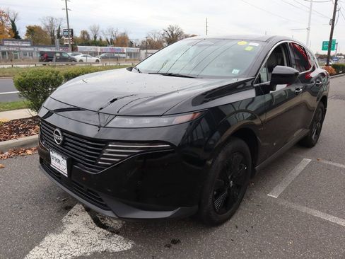 Used 2025 Nissan Murano SV AWD/4WD image 8