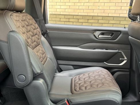 New 2026 Nissan Armada Platinum image 15