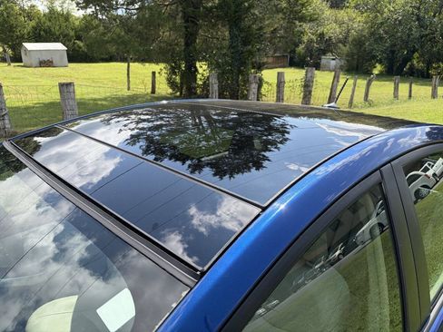 Used 2010 Toyota Prius Three FWD image 14
