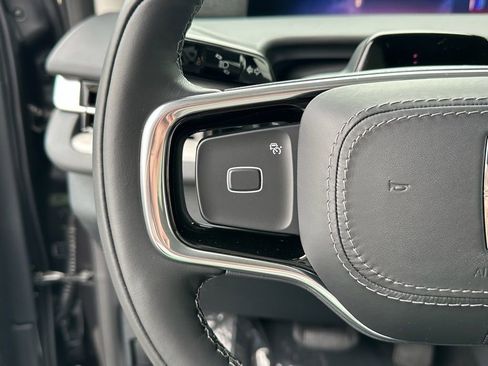 New 2026 Lincoln Navigator Reserve AWD/4WD image 9