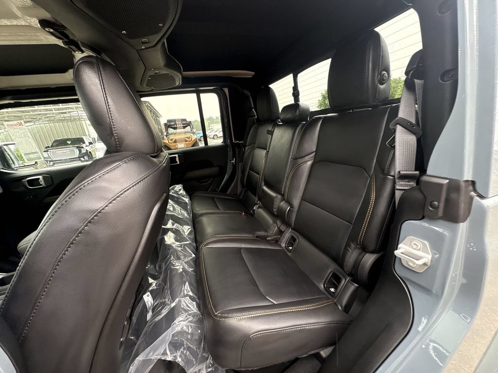 New 2026 Jeep Gladiator Sport AWD/4WD image 26