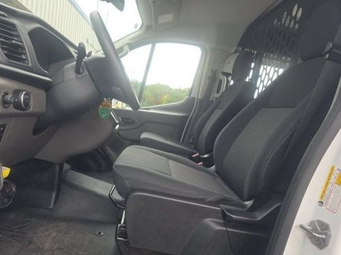 Used 2025 Ford Transit 250 Low Roof w/ Exterior Upgrade Package RWD image 2
