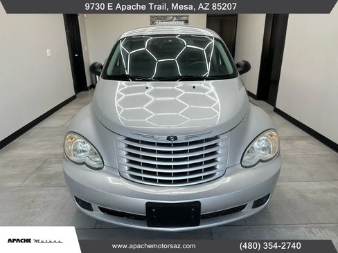 Used 2008 Chrysler PT Cruiser image 4