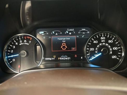 Used 2015 Ford F150 King Ranch w/ Equipment Group 601A Luxury AWD/4WD image 11