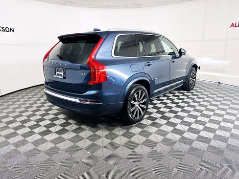 Used 2025 Volvo XC90 B5 Core image 3