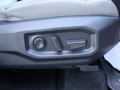 Used 2024 Toyota Sequoia Limited image 44