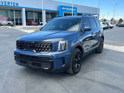 Used 2025 Kia Telluride AWD image 30