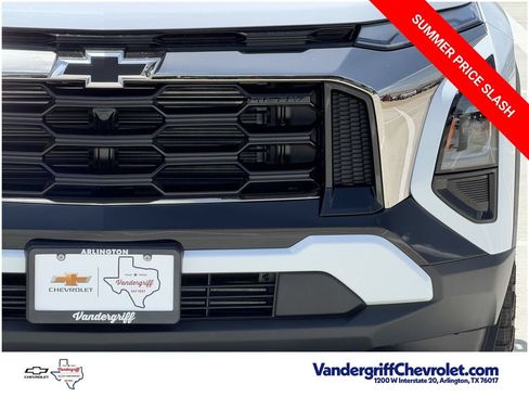 New 2027 Chevrolet Equinox ACTIV FWD image 8