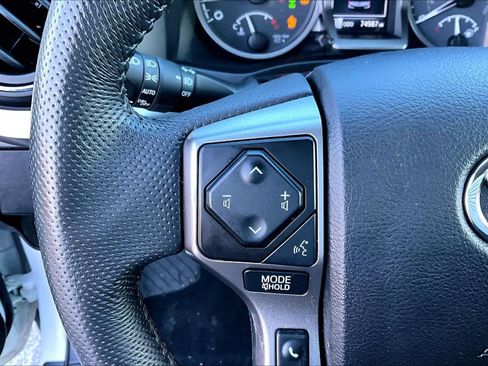 Certified 2022 Toyota Tacoma SR5 image 22