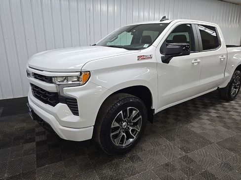 Used 2023 Chevrolet Silverado 1500 RST AWD/4WD image 8
