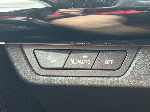 New 2025 BMW X1 xDrive28i w/ Convenience Package image 16