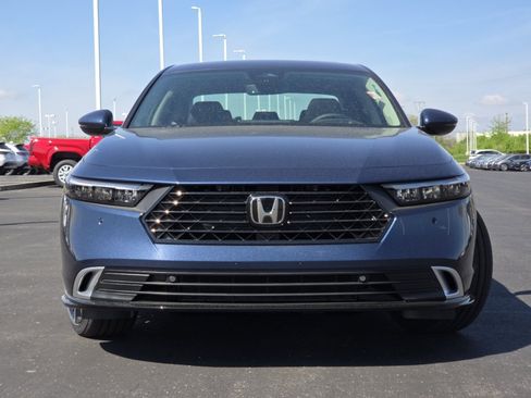 New 2026 Honda Accord Touring image 14