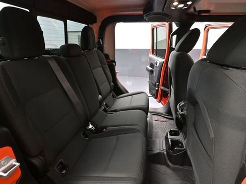 Used 2020 Jeep Gladiator Sport w/ Quick Order Package 24S AWD/4WD image 43