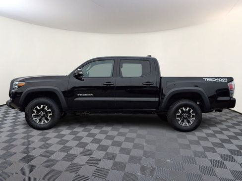 Certified 2023 Toyota Tacoma TRD Off-Road w/ TRD Premium Off Road Package AWD/4WD image 9