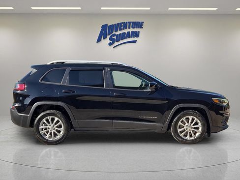 Used 2020 Jeep Cherokee Latitude FWD image 7