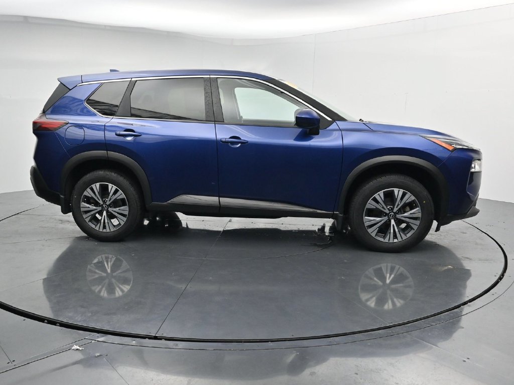 Used 2023 Nissan Rogue SV AWD/4WD image 9