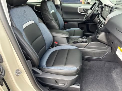 New 2025 Ford Bronco Sport Outer Banks image 12