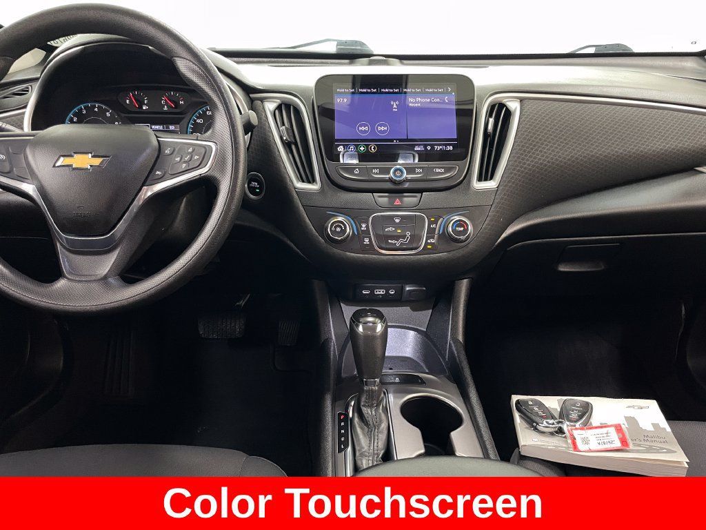 Used 2019 Chevrolet Malibu LS FWD image 2