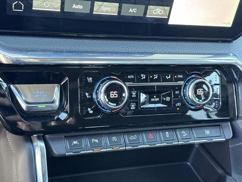 Used 2024 GMC Sierra 1500 Denali w/ Technology Package image 14