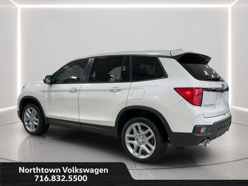 Used 2024 Honda Passport EX-L image 3