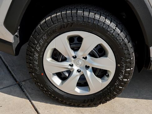 Used 2020 Toyota RAV4 LE w/ All Weather Liner Package AWD/4WD image 11