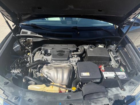 Used 2013 Toyota Camry LE image 23