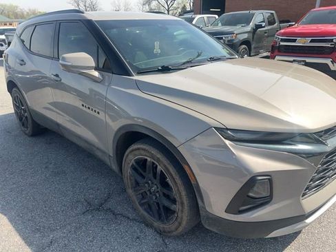 Used 2021 Chevrolet Blazer LT w/ Sound & Technology Package image 4