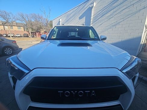 Used 2024 Toyota 4Runner TRD Pro image 2