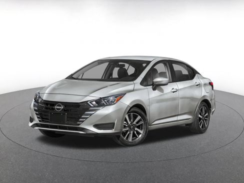 Used 2025 Nissan Versa SV FWD image 3
