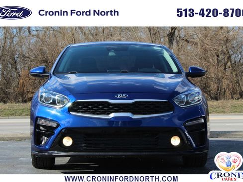 Used 2020 Kia Forte LXS image 2