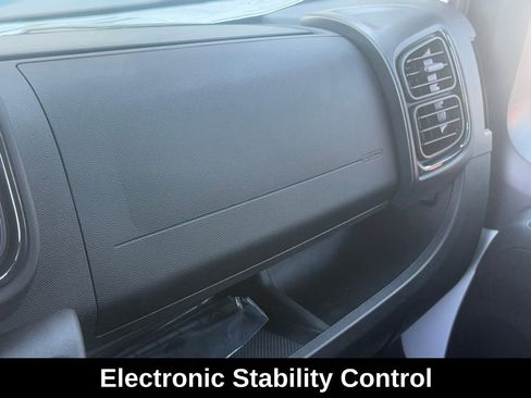 New 2026 RAM ProMaster 2500 w/ Premium Convenience Group image 20