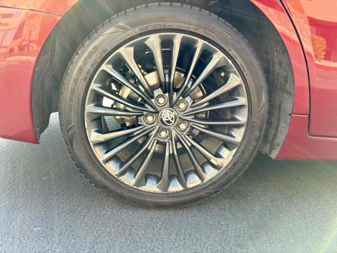 Used 2021 Toyota Avalon XSE w/ Carpet Mat Package (TMS) FWD image 15