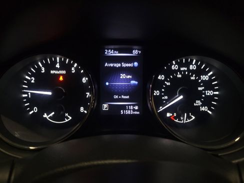 Used 2018 Nissan Rogue Sport S AWD/4WD image 23