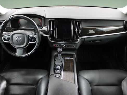 Used 2018 Volvo S90 T6 Momentum w/ Convenience Package AWD/4WD image 19