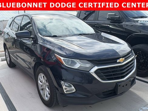 Used 2020 Chevrolet Equinox LT FWD image 3