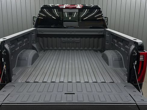 Used 2026 GMC Sierra 2500 Denali w/ Denali Reserve Package AWD/4WD image 17