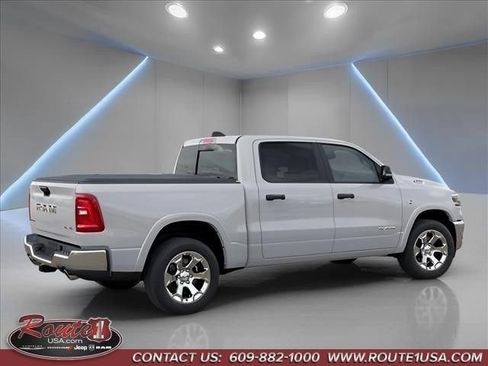 New 2026 RAM 1500 Big Horn AWD/4WD image 9